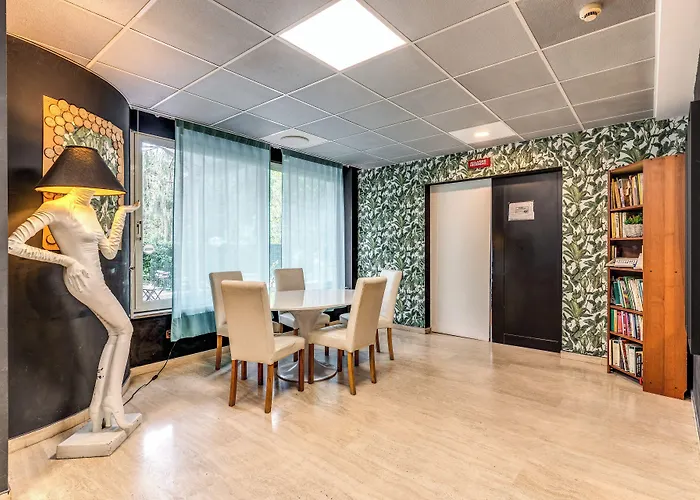 Scheppers Otel 3*